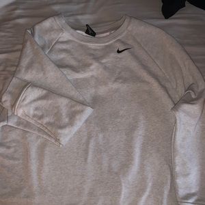 nike crewneck
